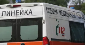 Катастрофа край Черковна остави 17-годишен в животозастрашаващо състояние