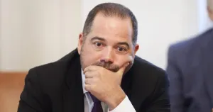 Стоянов обвини полицаи в насилие над младеж след спор в Кърджали