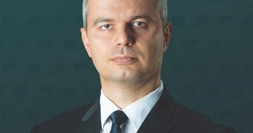 Проверка на „Медиапул“ оспорва твърдението на Костадинов за две минимални заплати
