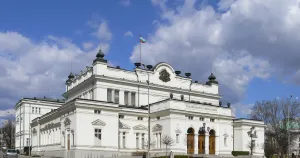 Тристранката се раздели за минималната заплата от 660 евро