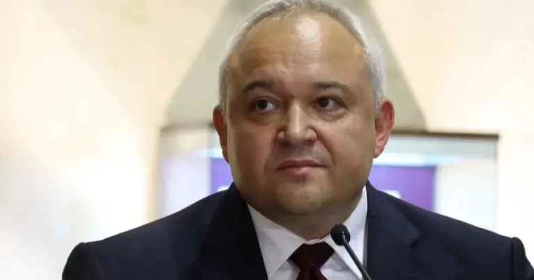 Демерджиев описа отношенията си с Филипов и отрече да му е бил адвокат Демерджиев описа отношенията си с Филипов и отрече да му е бил адвокат