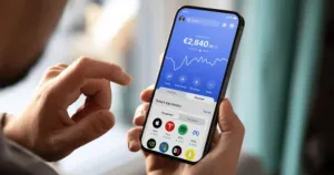 КФН предупреждава за фалшиви профили на БАУД с инвестиционни оферти