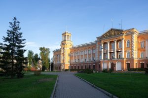 Жена почина от белодробна чума в Сибир, проверяват версия за счупена епруветка