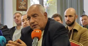 Борисов прогнозира над 1 млрд. евро лихви догодина при сегашния темп на дълга