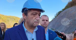 Шишков обяви срок от година за завършване на пътя Мездра–Ботевград
