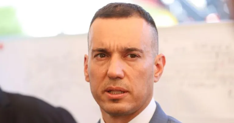 София възложи обновяването на над 200 междублокови пространства София възложи обновяването на над 200 междублокови пространства