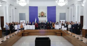15 студенти ще получават над 1000 евро месечно по EXPLORER на INSAIT
