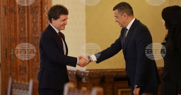 Никушор Дан обявява тази вечер изхода от консултациите за премиер Никушор Дан обявява тази вечер изхода от консултациите за премиер