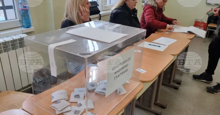 Активността в Пловдивско е 5,3%, смениха зам.-председател в Садово Активността в Пловдивско е 5,3%, смениха зам.-председател в Садово