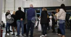 Йотова и Вълчев взеха аванс от 42 715 гласа при пълните протоколи