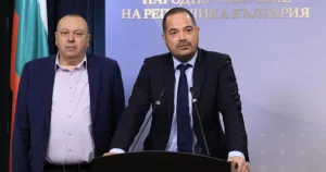 Писмо за гласуването на Ревански било изпратено преди решението, твърди ДПС