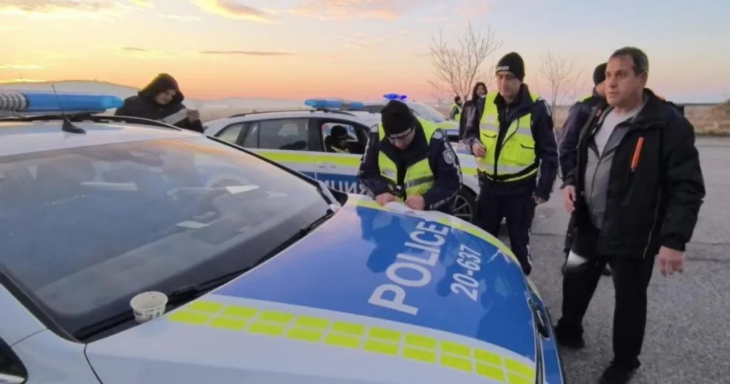 Пътната полиция във Враца напомни за зимните гуми и акцията
