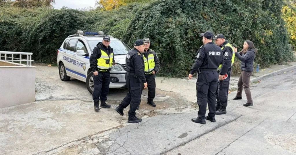 Полицията провери 876 души и задържа 13 в Старозагорско