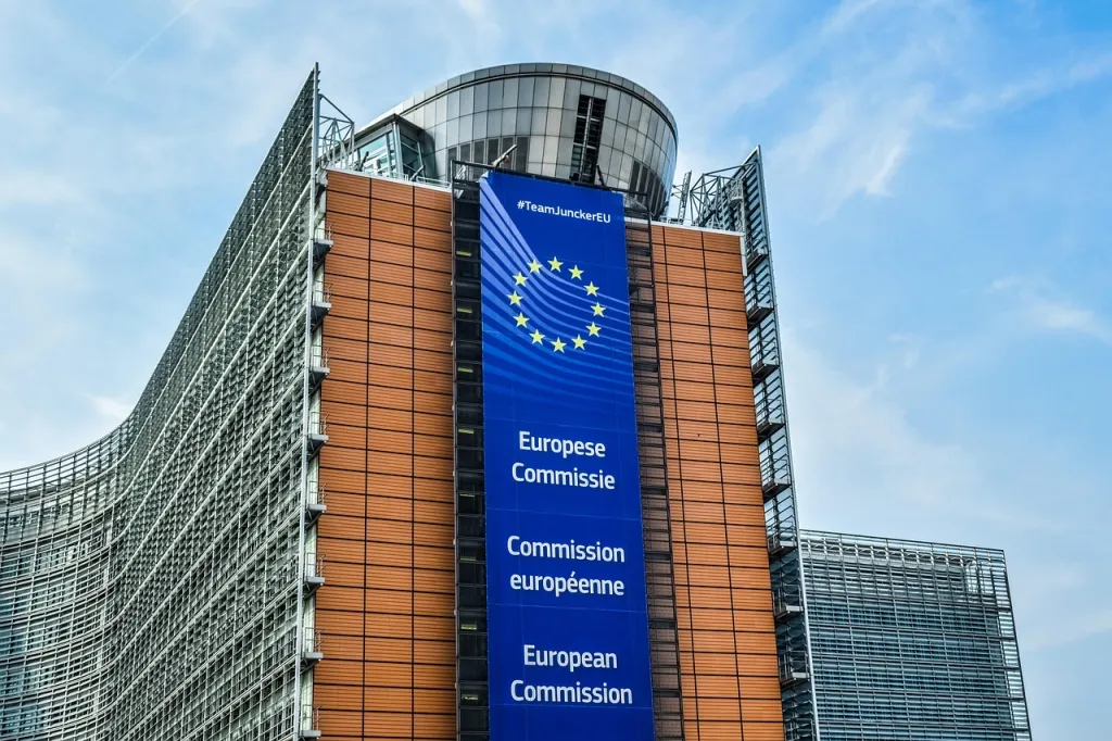 ЕС преведе на Украйна 1,24 млрд. евро за дронове и ракети