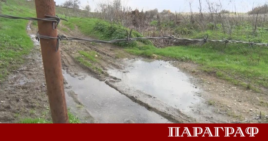 Напрежението в хасковското село Елена ескалира като местните жители излизат