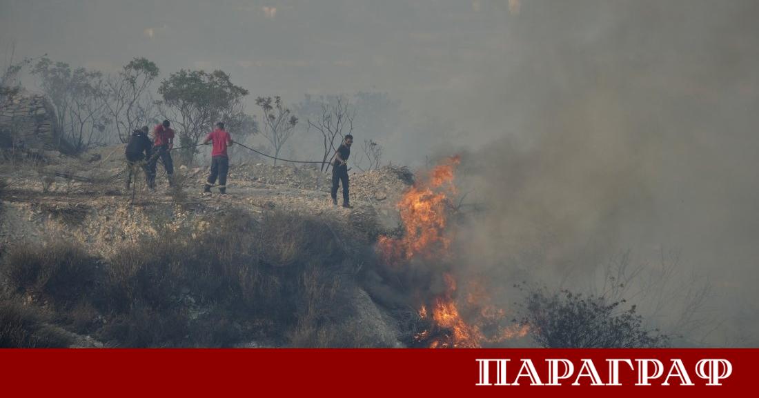 Голям горски пожар бушува близо до кипърския град Лимасол Огнената