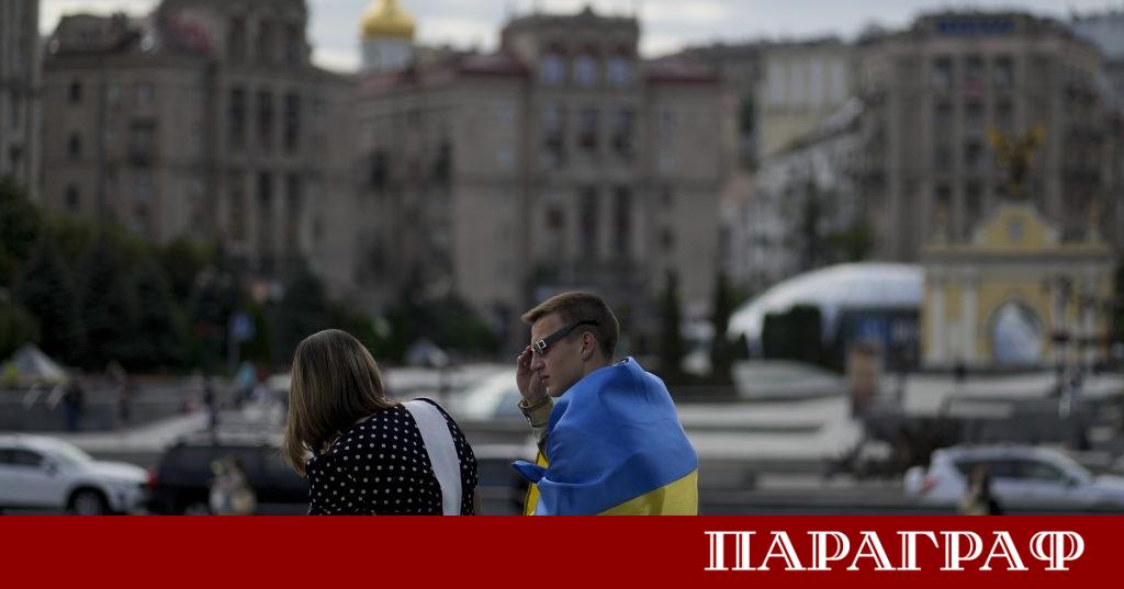 Европейският съюз активно търси централна роля в усилията за мир