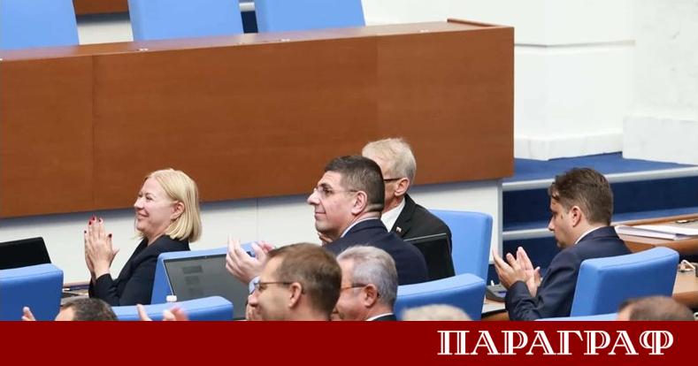Демократична България ДБ отново призова управляващите да преосмислят проектобюджета за