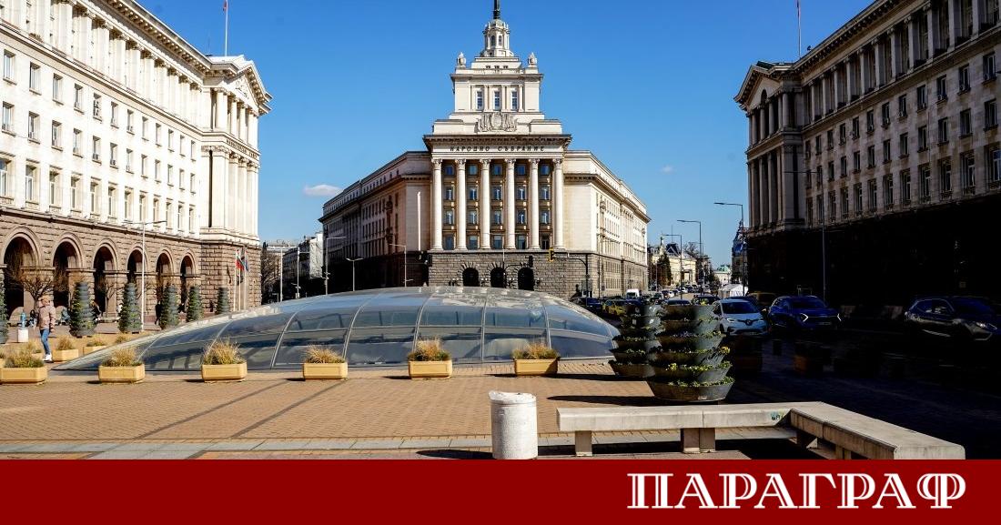 Народното събрание отново стана арена на остри политически сблъсъци Протести