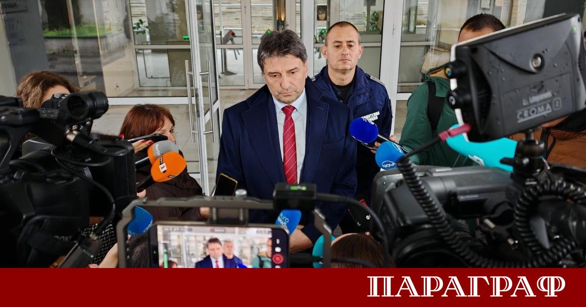 Трима протестиращи са задържани за хулигански действия по време на