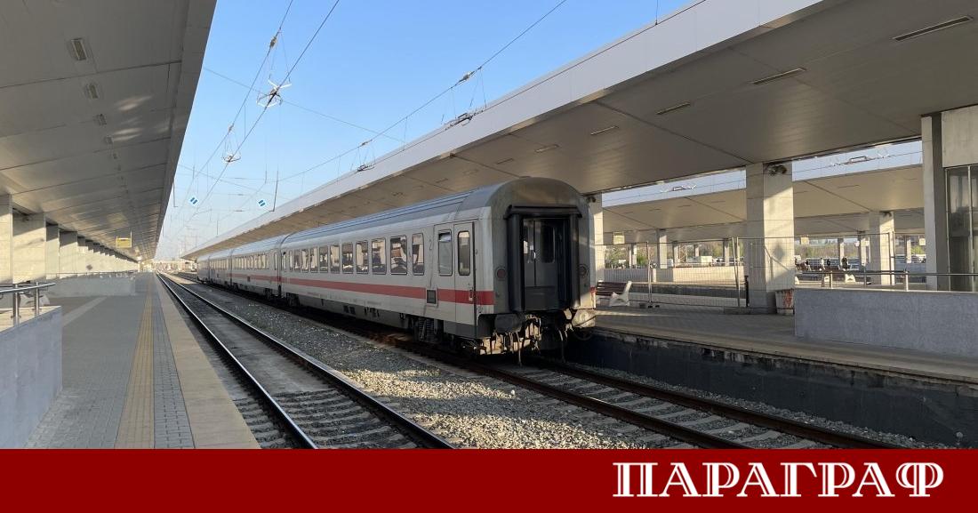 От 1 декември 2025 година понеделник движението на част от