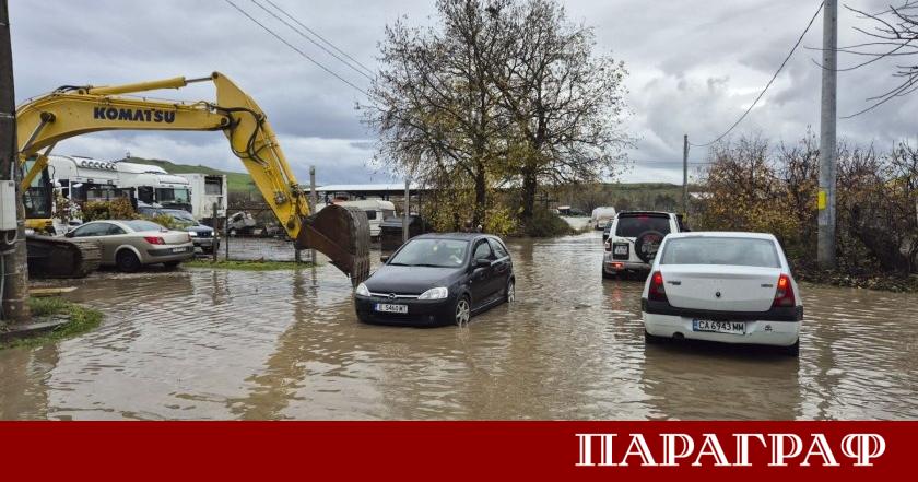 Министърът на регионалното развитие и благоустройството Иван Иванов проведе спешна