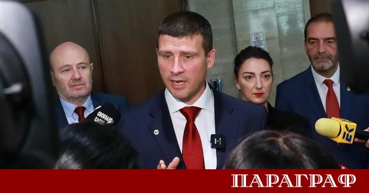 Софийската градска прокуратура СГП поиска постоянен арест за седем лица