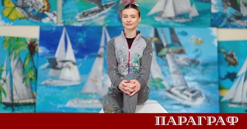 Едва на 25 години художничката от Бургас известна като Силви