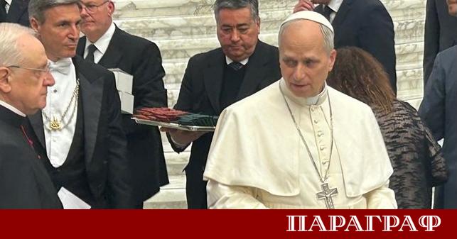 В последния ден от визитата си в Турция Папа Лъв