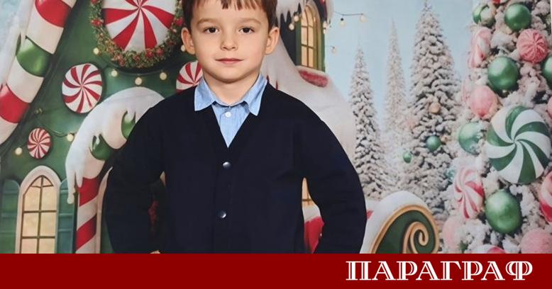 Традиционният коледен конкурс Щрак под елхата на вестник 24 часа