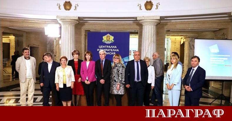 Депутатите продължават да отлагат промените в Изборния кодекс Вече година