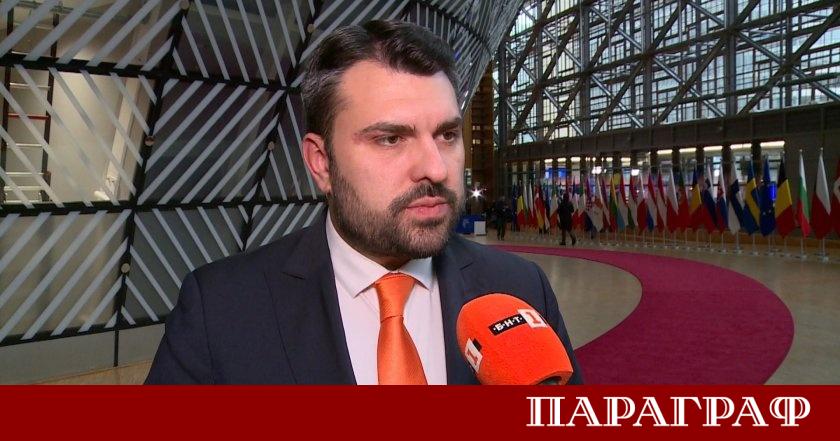 Външният министър Георг Георгиев коментира от Канада че предсрочните избори