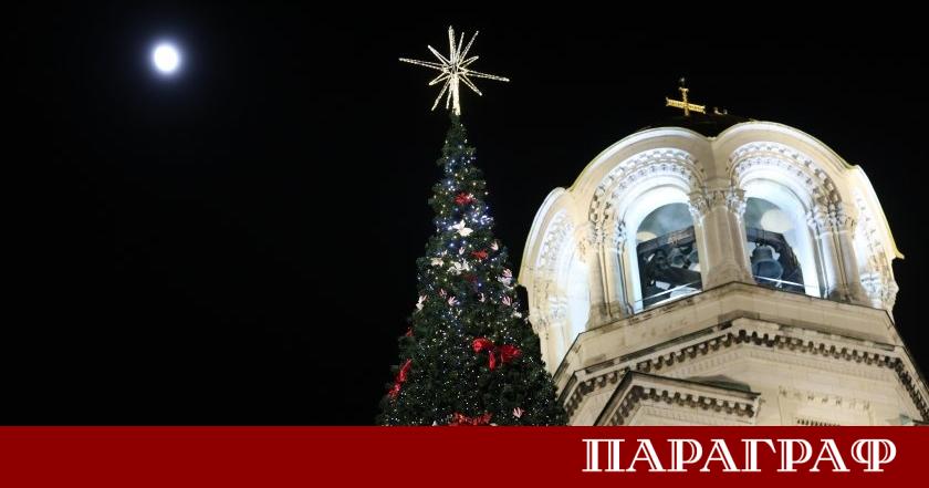 Столицата се готви за празнична новогодишна нощ на площад Княз