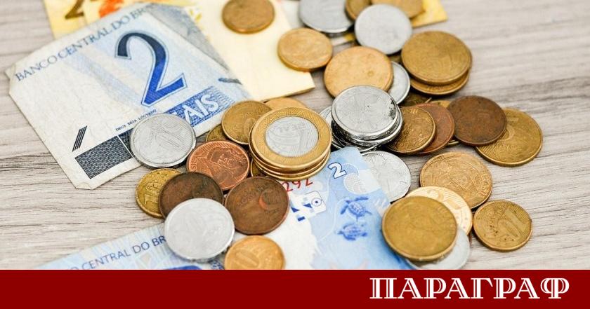 Преходът към еврото повдига много въпроси Един от тях е