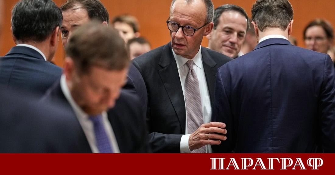 Германският канцлер Фридрих Мерц и председателят на Европейската комисия Урсула