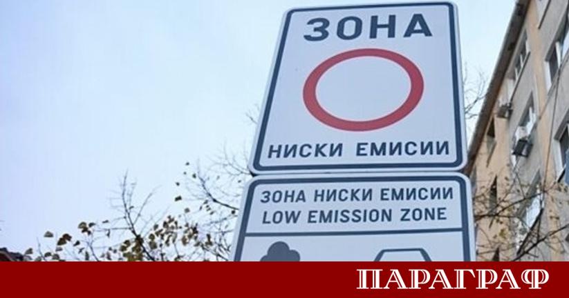 Цените на горивата в България показват разнопосочни движения през последната