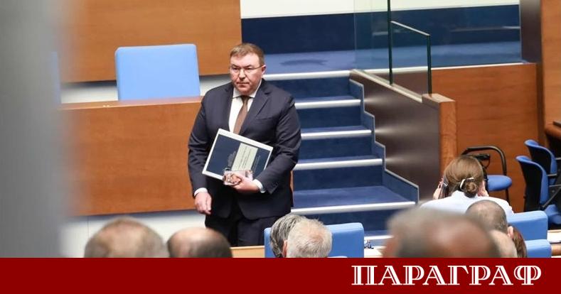Извънредно заседание на парламентарната комисия по здравеопазване пропадна поради липса