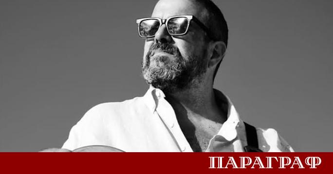 Кънтри звездата Рауъл Мало водещ вокалист и китарист на групата