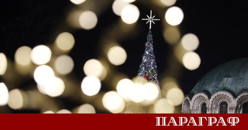 София влезе в предпразнична атмосфера докато Коледа наближава Градът грейна