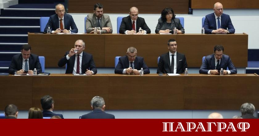 Народното събрание е арена на ожесточени дебати по шестия вот