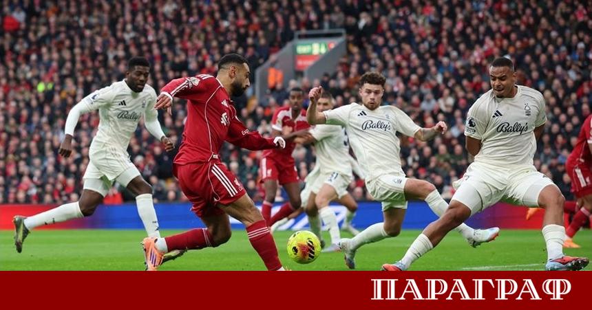 Легендата на Ливърпул Стивън Джерард призова Мохамед Салах да остане