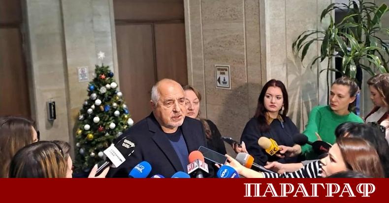 Премиерът Бойко Борисов заяви че темата за оставка и протести