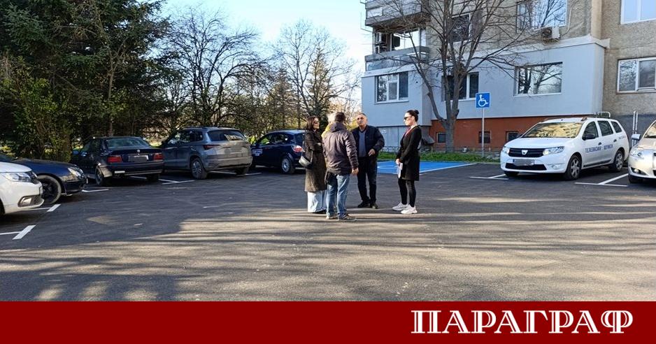 Кметът на Шумен проф Христо Христов официално откри обновената улица