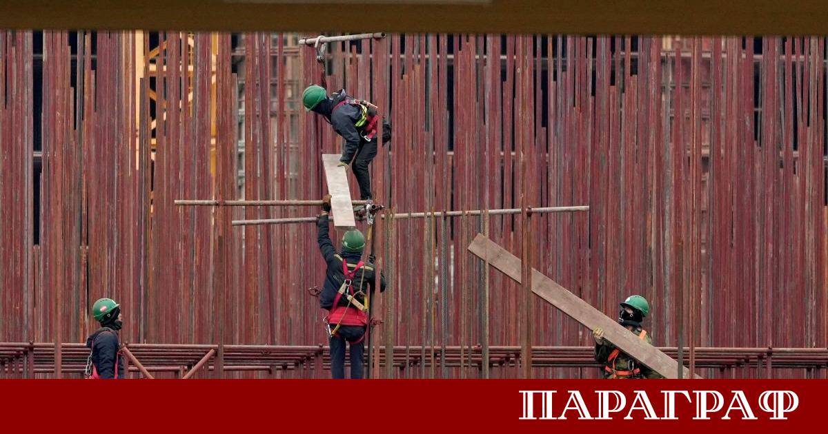 Китайски компании строят стратегически мост над река Сава в Белград