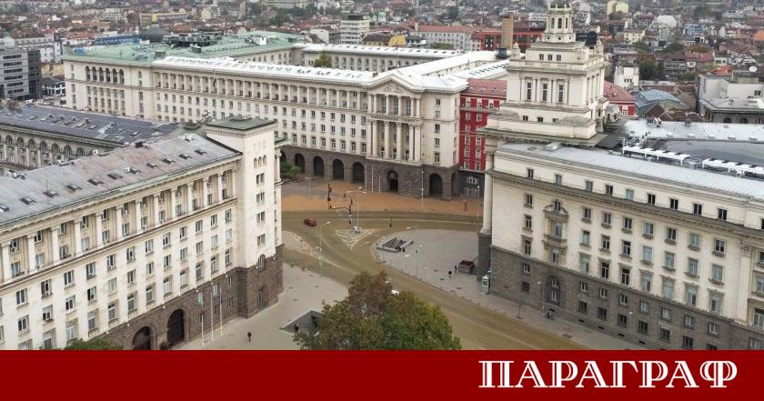 Президентът стартира конституционна процедура след оставката на правителството От понеделник