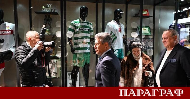 Футболната легенда Красимир Балъков откри своя музей ресторант Каса Бала в