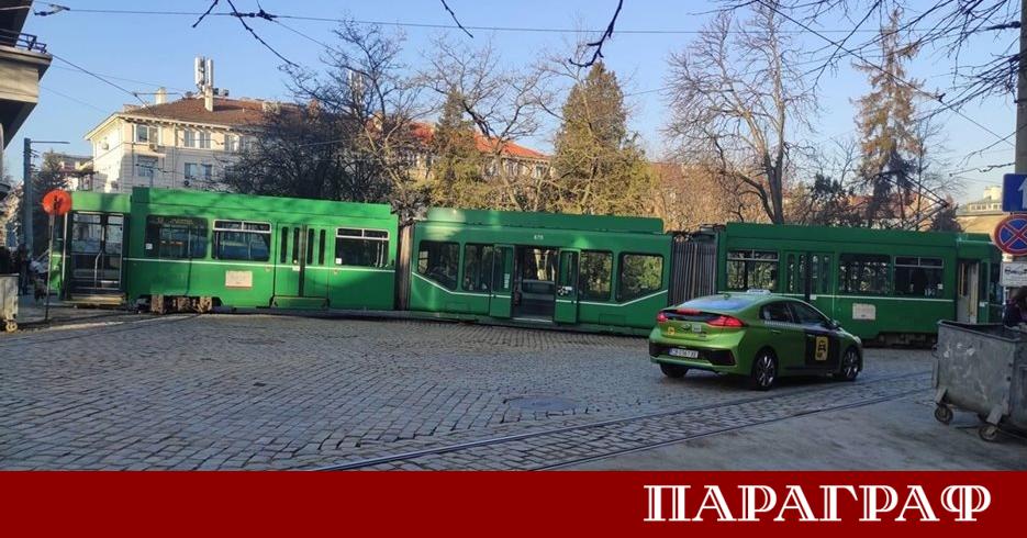Трамвай дерайлира тази сутрин на столичния площад Журналист Инцидентът е