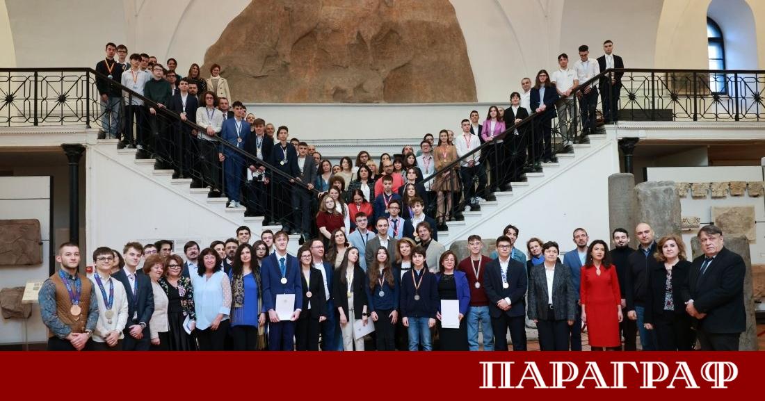 Българските отбори по природни науки постигнаха изключителен успех през тази