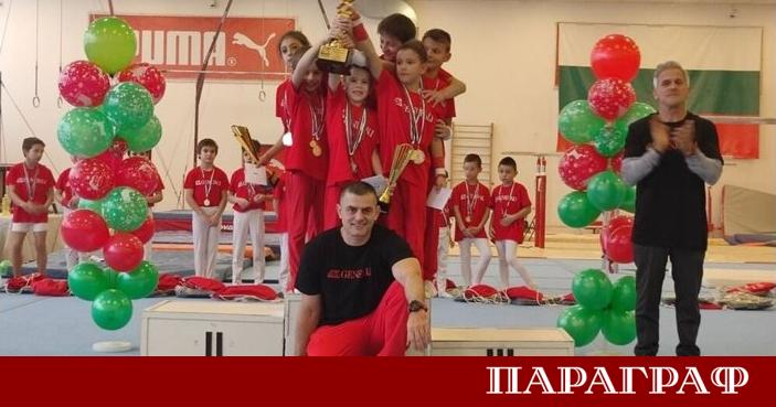 Сто състезатели от 13 клуба ще се включат в 12