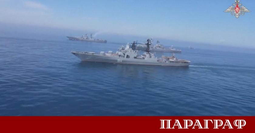 Руски танкер е бил запален при атачна с безпилотни летателни